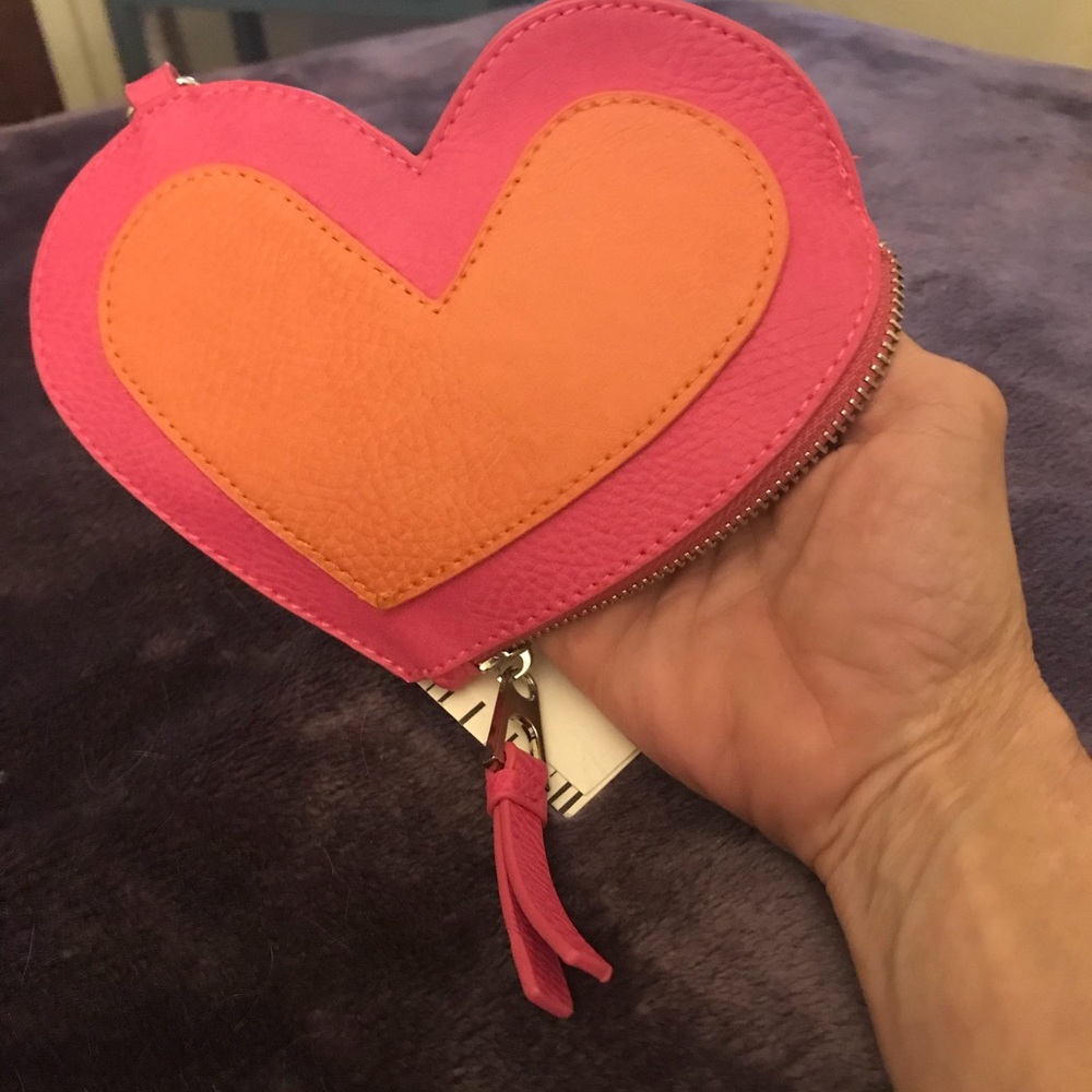Cute Heart coin purse!🌺🌼💖